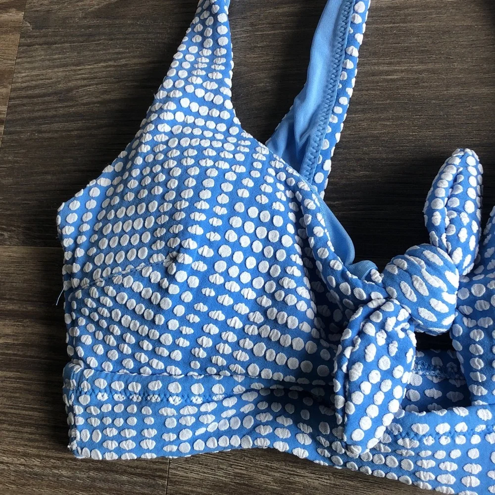 NWT Aerie Scoop Knot Front Bikini Top Blue White Jacquard Polka Dot